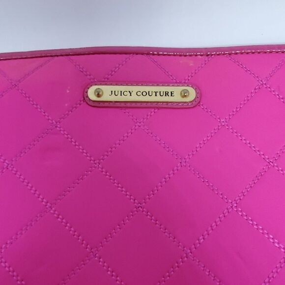 Juicy Couture Pink Quilted Laptop Sleeve - Picture 2 of 4